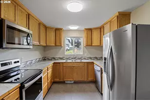 71 SE Ronald St, Winston, OR 97496 - Photo 12