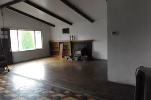 324 W Berdine St, Roseburg, OR 97471 - Photo 4