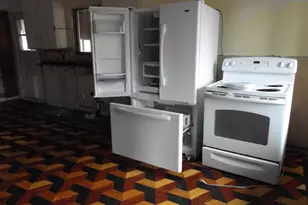 324 W Berdine St, Roseburg, OR 97471 - Photo 6