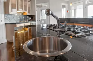 32333 SW Laurel Rd, Hillsboro, OR 97123 - Photo 20