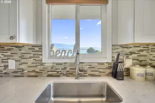 19 Otter Terrace, Brookings, OR 97415 - Photo 10