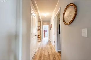 2765 SE Oakland Loop, Salem, OR 97317 - Photo 10
