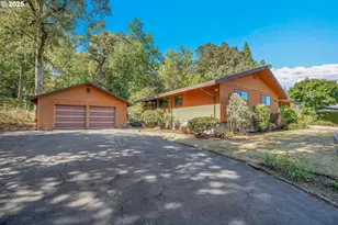 5910 W A St, West Linn, OR 97068 - Photo 4