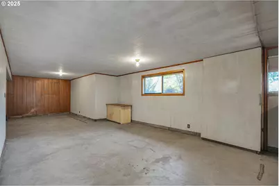 5910 W A St, West Linn, OR 97068 - Photo 32