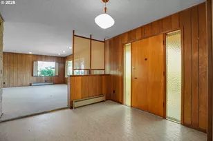 5910 W A St, West Linn, OR 97068 - Photo 6