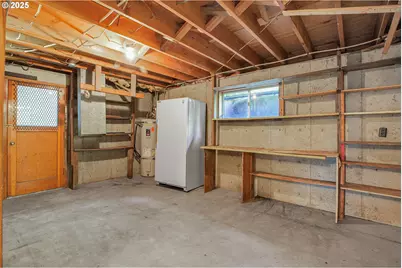 5910 W A St, West Linn, OR 97068 - Photo 34