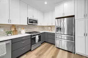 1591 NE 61st Ave, Hillsboro, OR 97124 - Photo 10