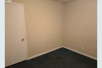 15705 SE Powell Blvd, Portland, OR 97236 - Photo 28