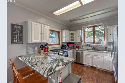 340 NE Second St, Oakland, OR 97462 - Photo 18