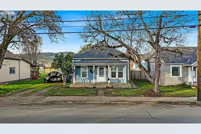 519 W Main St, Sheridan, OR 97378 - Photo 6