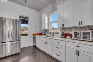 519 W Main St, Sheridan, OR 97378 - Photo 16