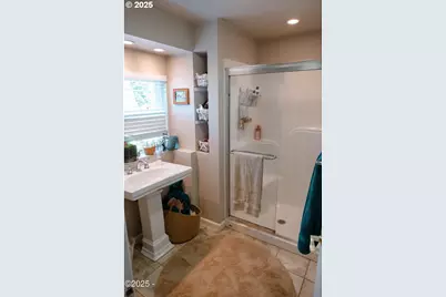 5460 Palisades Dr, Lincoln City, OR 97367 - Photo 2