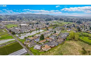 51422 SE Hoodview Dr, Scappoose, OR 97056 - Photo 44