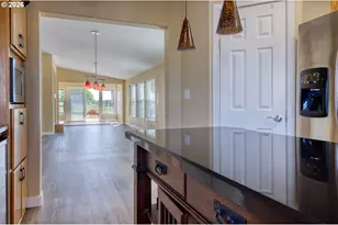 51422 SE Hoodview Dr, Scappoose, OR 97056 - Photo 12