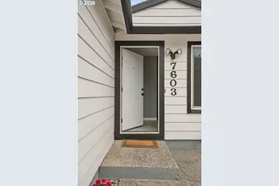 7603 SE Flavel St, Portland, OR 97206 - Photo 12