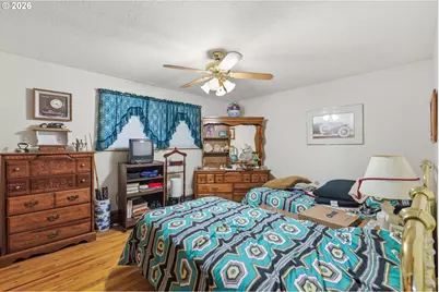 1765 Umpqua Rd, Woodburn, OR 97071 - Photo 12