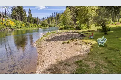 46725 Goodpasture Rd, Vida, OR 97488 - Photo 4