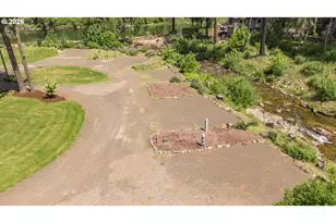 46725 Goodpasture Rd, Vida, OR 97488 - Photo 42