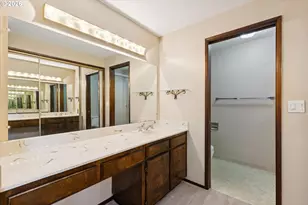 12 Touchstone, Lake Oswego, OR 97035 - Photo 20