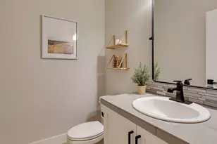 2918 N Juniper Dr, Newberg, OR 97132 - Photo 18