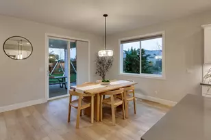 2918 N Juniper Dr, Newberg, OR 97132 - Photo 14