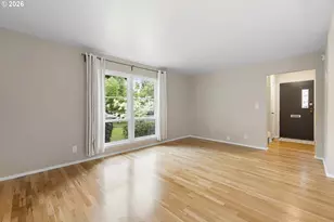 6810 NE Hancock St, Portland, OR 97213 - Photo 22