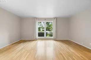 6810 NE Hancock St, Portland, OR 97213 - Photo 18