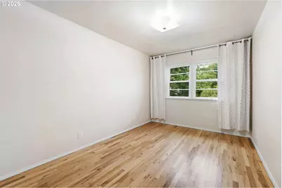 6810 NE Hancock St, Portland, OR 97213 - Photo 32