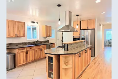 14670 SW 88th Ave, Portland, OR 97224 - Photo 8