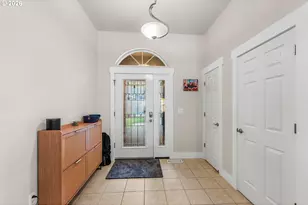 554 Oak Valley Loop, Roseburg North, OR 97495 - Photo 4