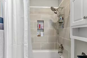 554 Oak Valley Loop, Roseburg North, OR 97495 - Photo 28