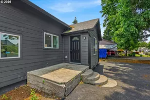 656 Hall St, Woodburn, OR 97071 - Photo 4