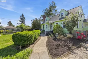 3723 SE 130th Ave, Portland, OR 97236 - Photo 2
