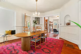 2425 NW Johnson St, Portland, OR 97210 - Photo 18