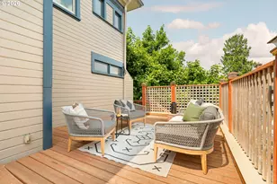 2425 NW Johnson St, Portland, OR 97210 - Photo 42