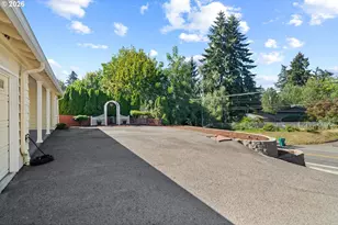 14904 SE River Rd, Milwaukie, OR 97267 - Photo 4