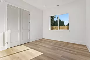 19319 SE River Rd, Milwaukie, OR 97267 - Photo 16