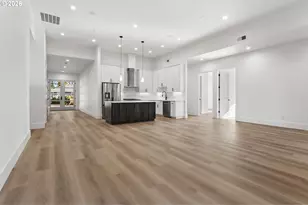 19319 SE River Rd, Milwaukie, OR 97267 - Photo 42