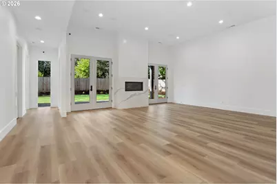 19319 SE River Rd, Milwaukie, OR 97267 - Photo 46