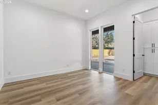 19319 SE River Rd, Milwaukie, OR 97267 - Photo 22