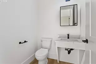 19319 SE River Rd, Milwaukie, OR 97267 - Photo 14