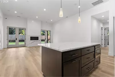 19319 SE River Rd, Milwaukie, OR 97267 - Photo 6