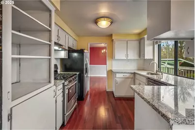 18115 SW Broad Oak Blvd, Beaverton, OR 97007 - Photo 16