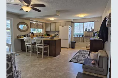133 SE Terra Ct, Myrtle Creek, OR 97457 - Photo 8