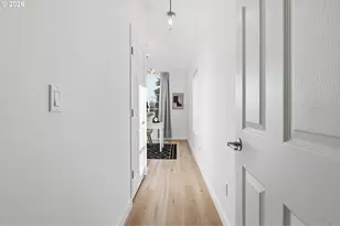 9459 N Calhoun Ave, Portland, OR 97203 - Photo 28