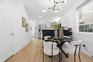 9459 N Calhoun Ave, Portland, OR 97203 - Photo 16