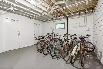 1529 SE Hawthorne Blvd #1, Portland, OR 97214 - Photo 34