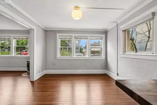 1529 SE Hawthorne Blvd, Portland, OR 97214 - Photo 14