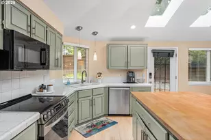 13465 SW Lancewood St, Beaverton, OR 97008 - Photo 10