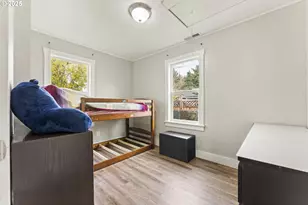 411 Lane St, Silverton, OR 97381 - Photo 8